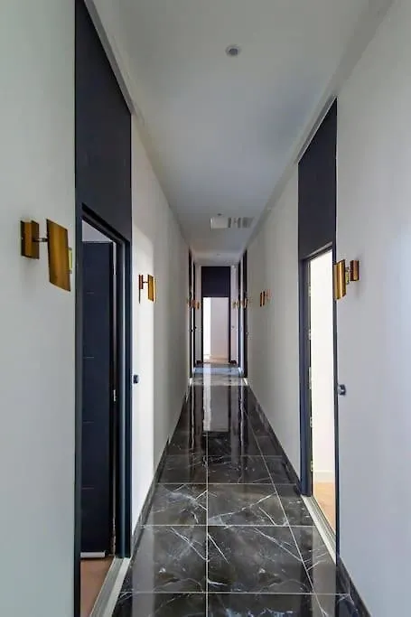 Elegant T2 Renove 4 Pers, Centre Nice, Climatise