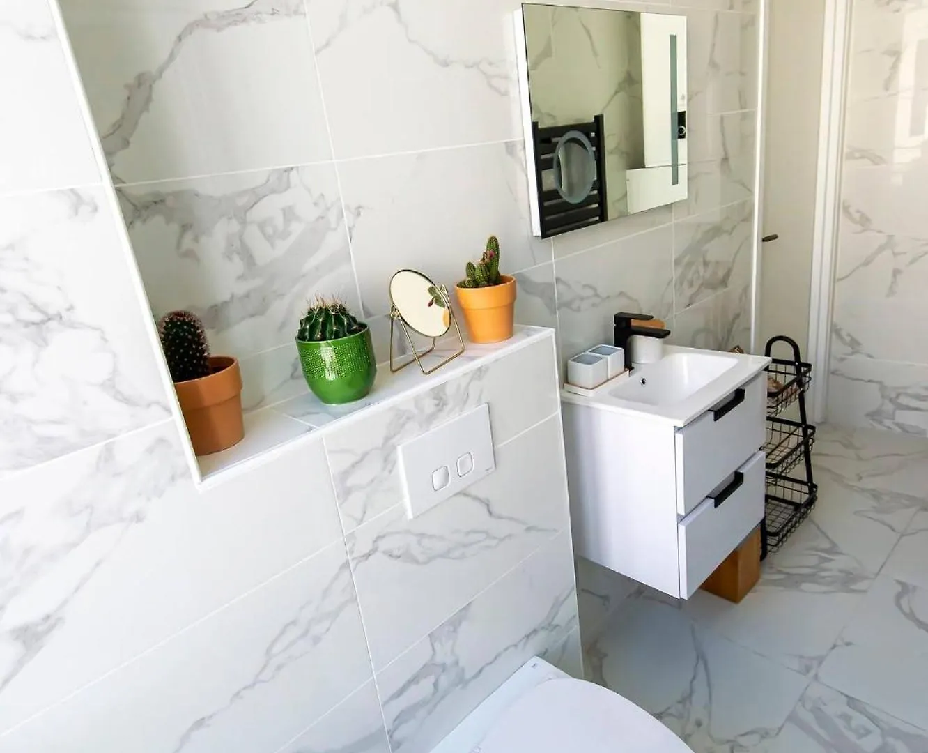 Elegant T2 Renove 4 Pers, Centre Nice, Climatise 0*, Nice France